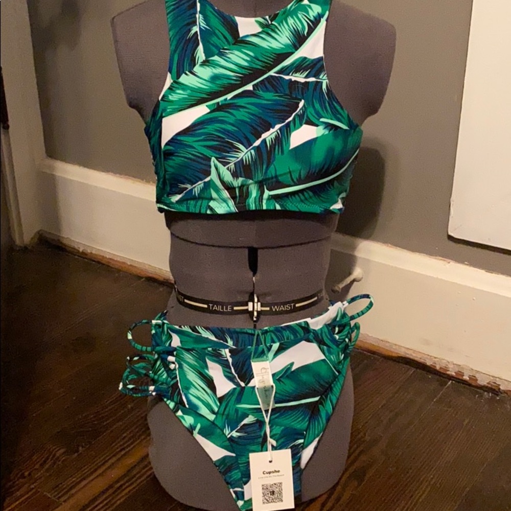 Cupshe swimsuit NWT